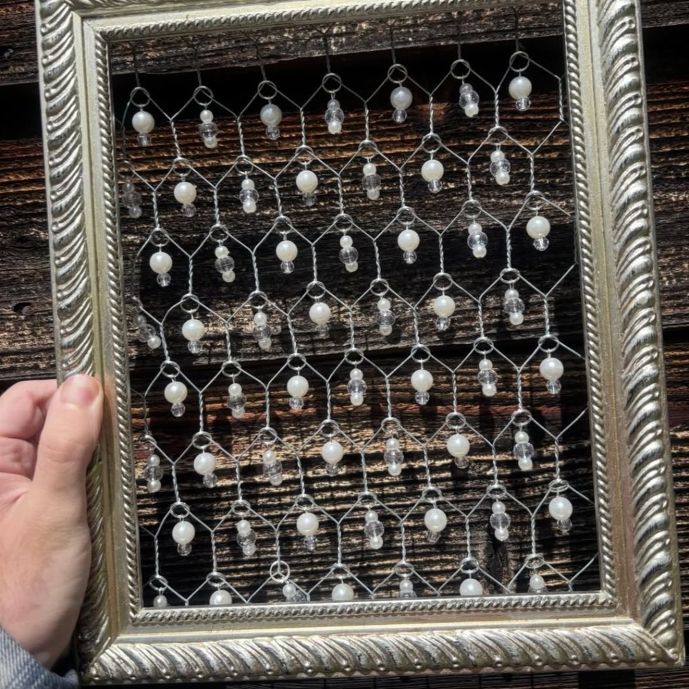 🩶🌙 Moonlit Elegance 🌙🩶— Beaded Chicken Wire Suncatcher